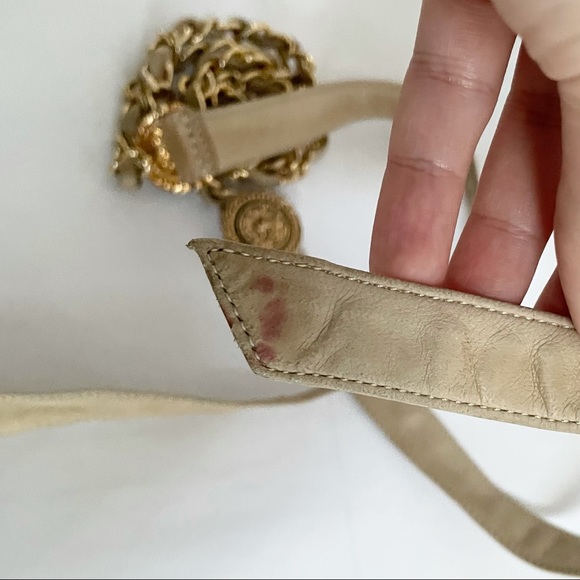 SOLD Chanel Vintage Belt Beige Leather Chain/Medallions - Picture 7 of 7